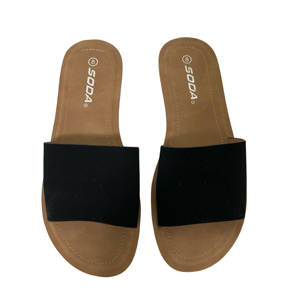 Soda Women's Black and Tan Slide Efron S Sandals